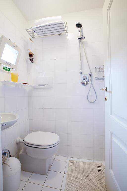 Topazio Apartment Levanto Phòng bức ảnh